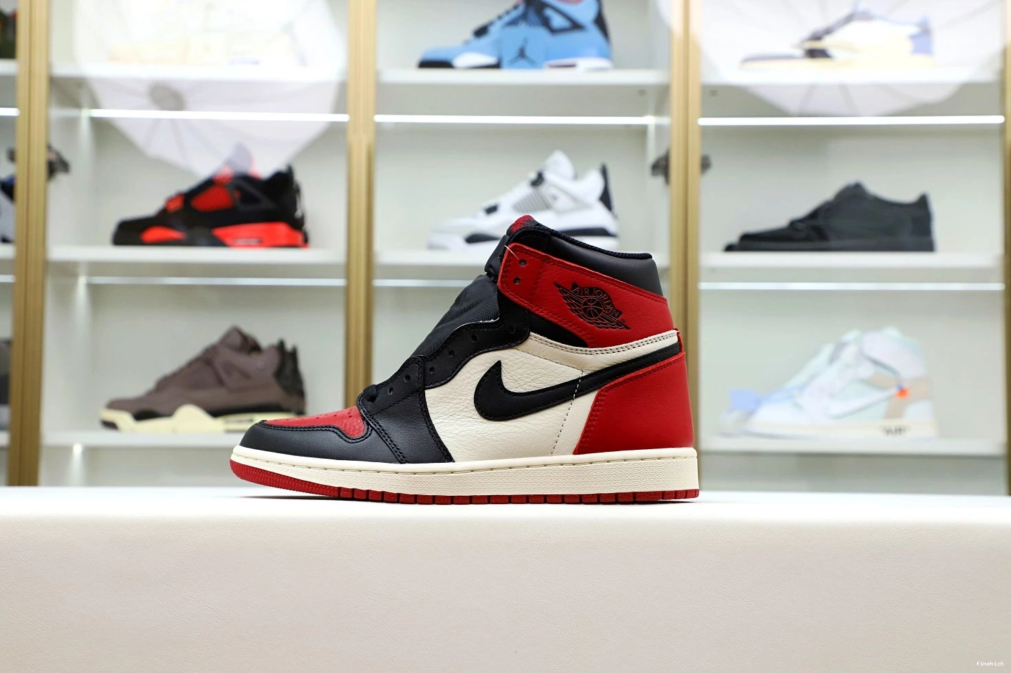 RETRO OG AIR HIGH TOE' 'BRED JORDAN 1 0114